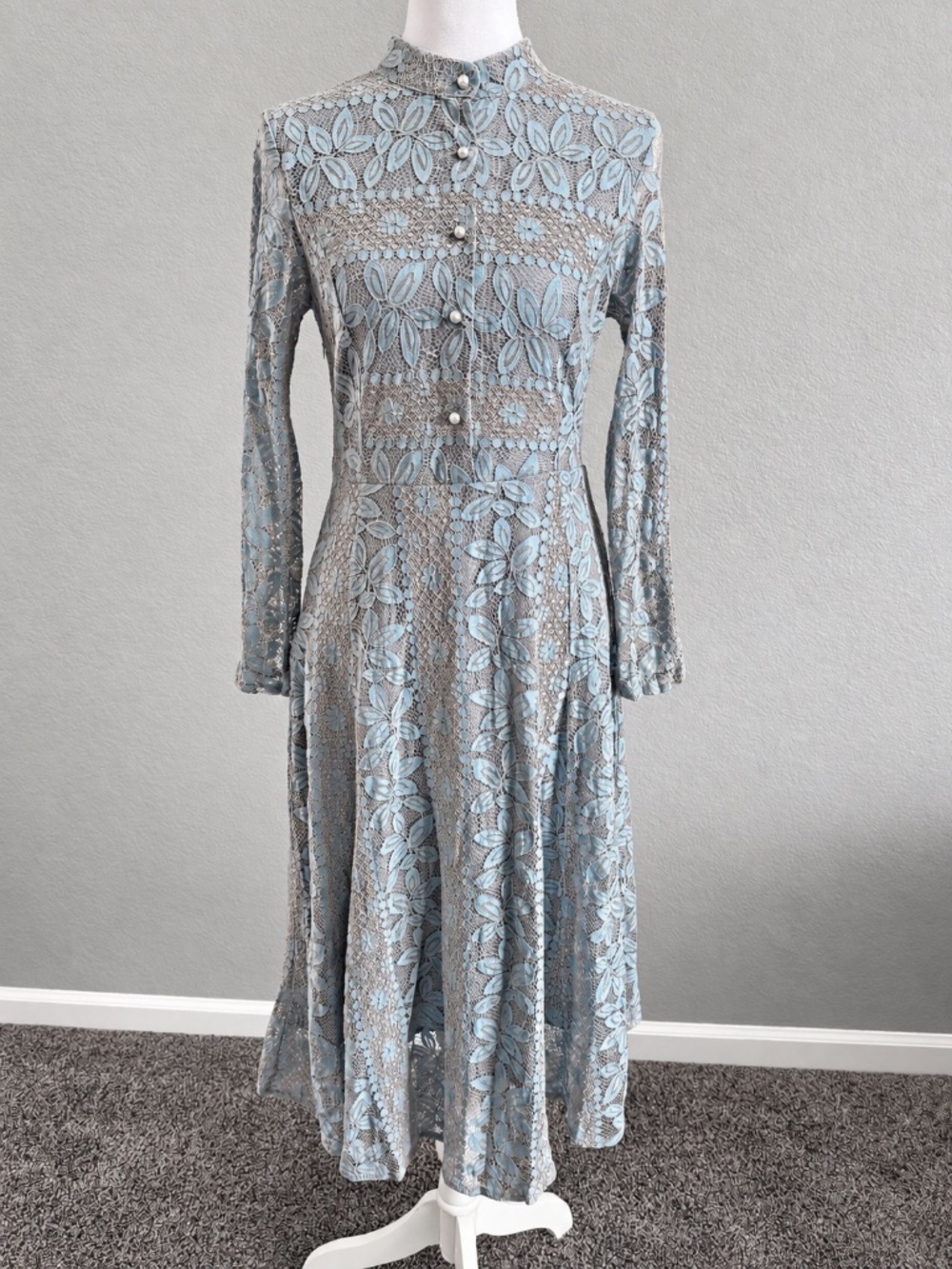 AIZHE Blue Gray Floral Lace Romantic Midi Dress Pearl Button Long Sleeve Medium - Picture 3 of 12